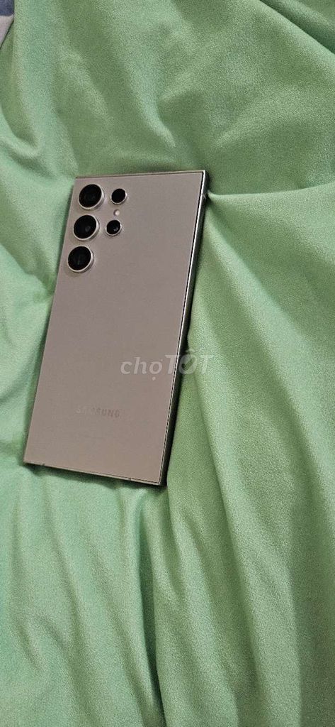 Samsung S24 Ultra 256GB Xám Ssvn. Mua bán Điện thoại tại Quận Tây Hồ Hà Nội được đăng bởi Hùng hình 1