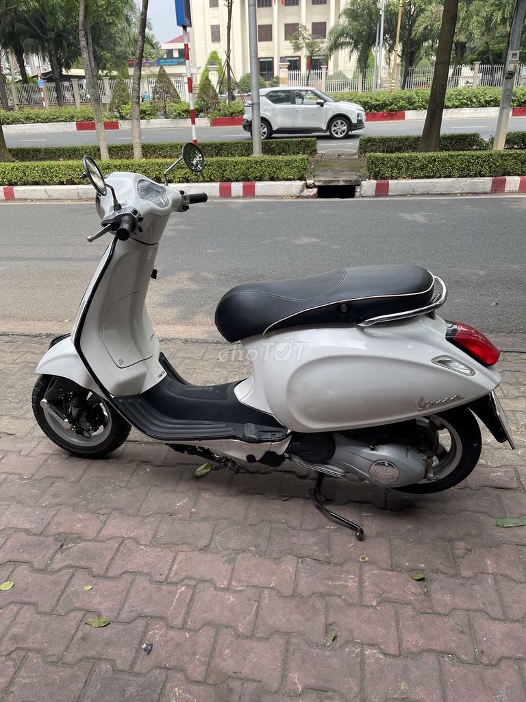 Piaggio Vespa Primavera 2013 Trắng. Mua bán Xe máy tại Thành phố Biên Hòa Đồng Nai được đăng bởi Phương nguyễn  hình 5