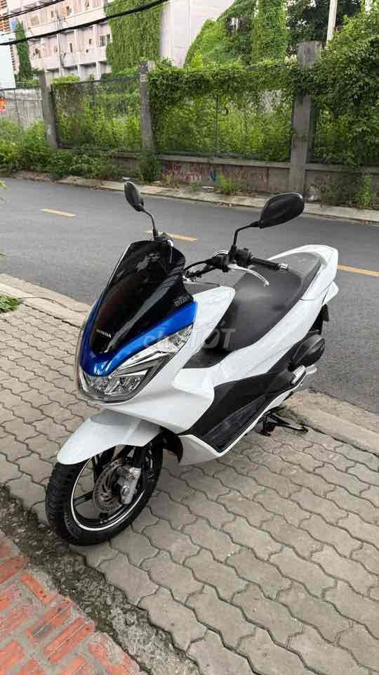 Хонда PCX 125 2015 Белая 77012