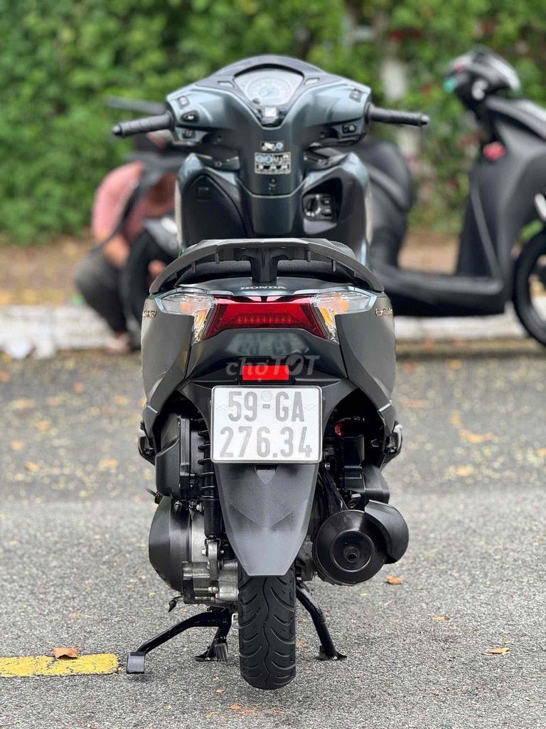 Honda Lead 2025 ABS Xanh nhám 3000 km. Mua bán Xe máy tại Quận 12 Tp Hồ Chí Minh được đăng bởi Hoàng Phú hình 12