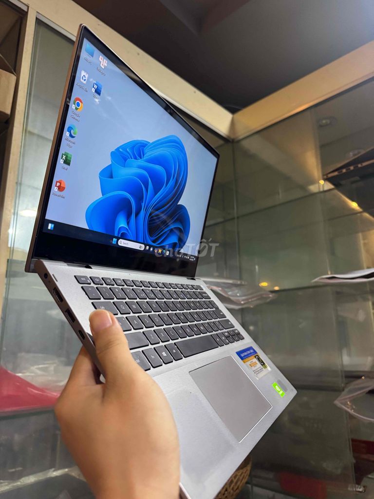 laptop Dell i5 11th Gen 8GB/512GB card rời 2gb. Mua bán Laptop tại Quận Gò Vấp Tp Hồ Chí Minh được đăng bởi Thanh lí cầm đồ hình 1