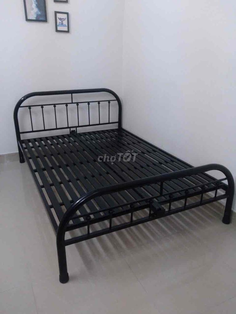 Giá tốt giường sắt đơn mẫu lưới  đủ size BH12 thán