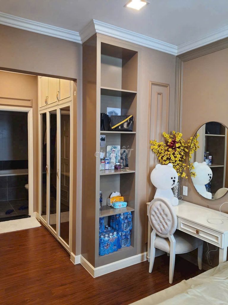 Продается квартира BELLEZA 2pn2wc 88м2, первый этаж, средний этаж. Цена продажи: 4 миллиарда долларов, РОЗОВАЯ КНИГА