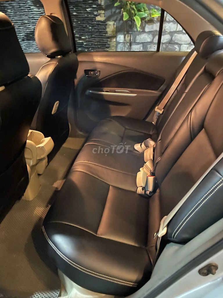 Toyota Vios G 2011 số tự động màu bạc. Mua bán Ô tô tại Quận Cẩm Lệ Đà Nẵng được đăng bởi Nguyễn Đức Trưởng hình 5