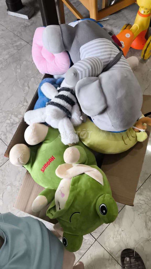 Thú nhồi bông vải bông nhiều màu. Mua bán Mẹ và bé tại Thành phố Thủ Dầu Một Bình Dương được đăng bởi trinh lê hình 1