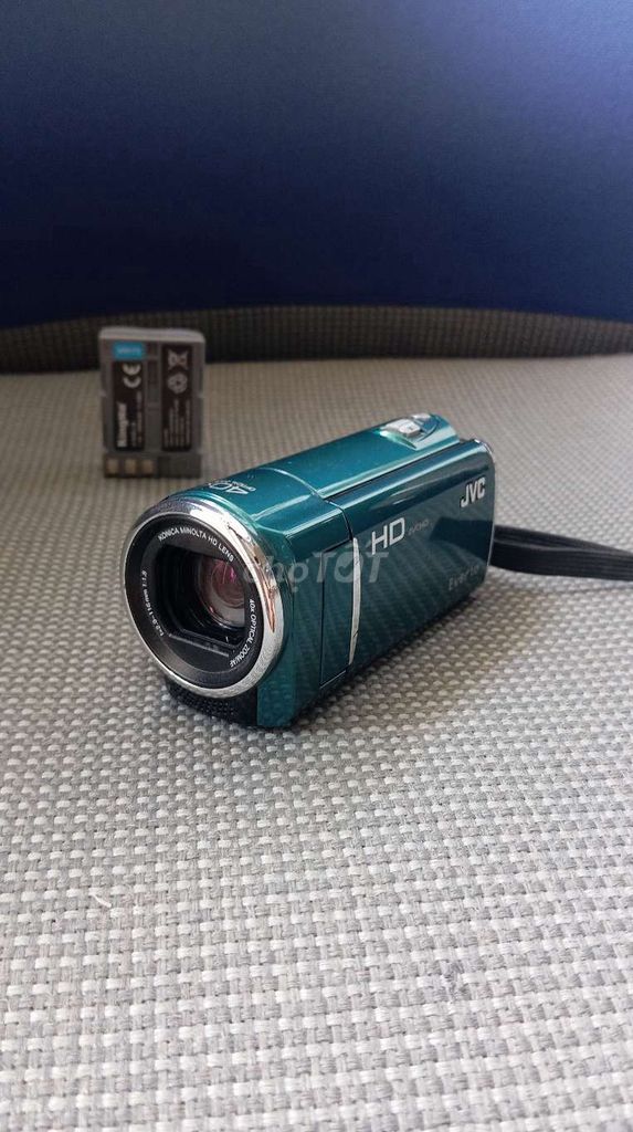 Máy quay phim JVC Everio Xanh ngọc. Mua bán Máy ảnh, Máy quay tại Quận 12 Tp Hồ Chí Minh được đăng bởi Phúc Quang hình 1
