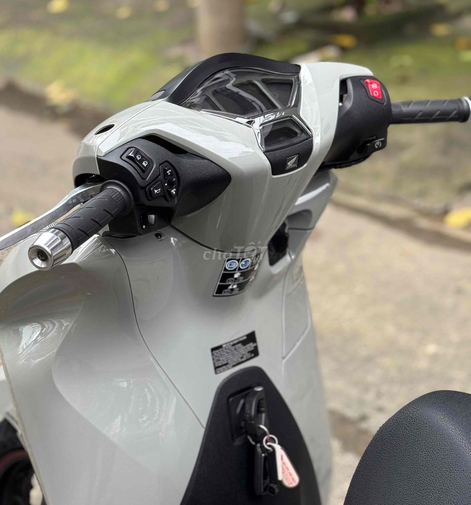 honda Sh 350i máy thái xe đẹp như mới 9 chủ ký. Mua bán Xe máy tại Quận Gò Vấp Tp Hồ Chí Minh được đăng bởi CHXM 86 chuyên bán xe trả góp hình 9