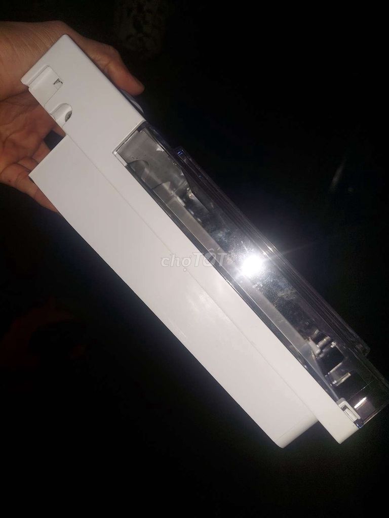 Hộc làm đá tủ lạnh nhựa Trắng. Mua bán Tủ lạnh tại Thành phố Dĩ An Bình Dương được đăng bởi Thích đủ Thứ  hình 1