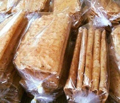 Bánh tráng mắm ruốc, bánh tráng, ăn vặt. Mua bán Đồ ăn, thực phẩm và các loại khác tại Quận Gò Vấp Tp Hồ Chí Minh được đăng bởi Yinjin