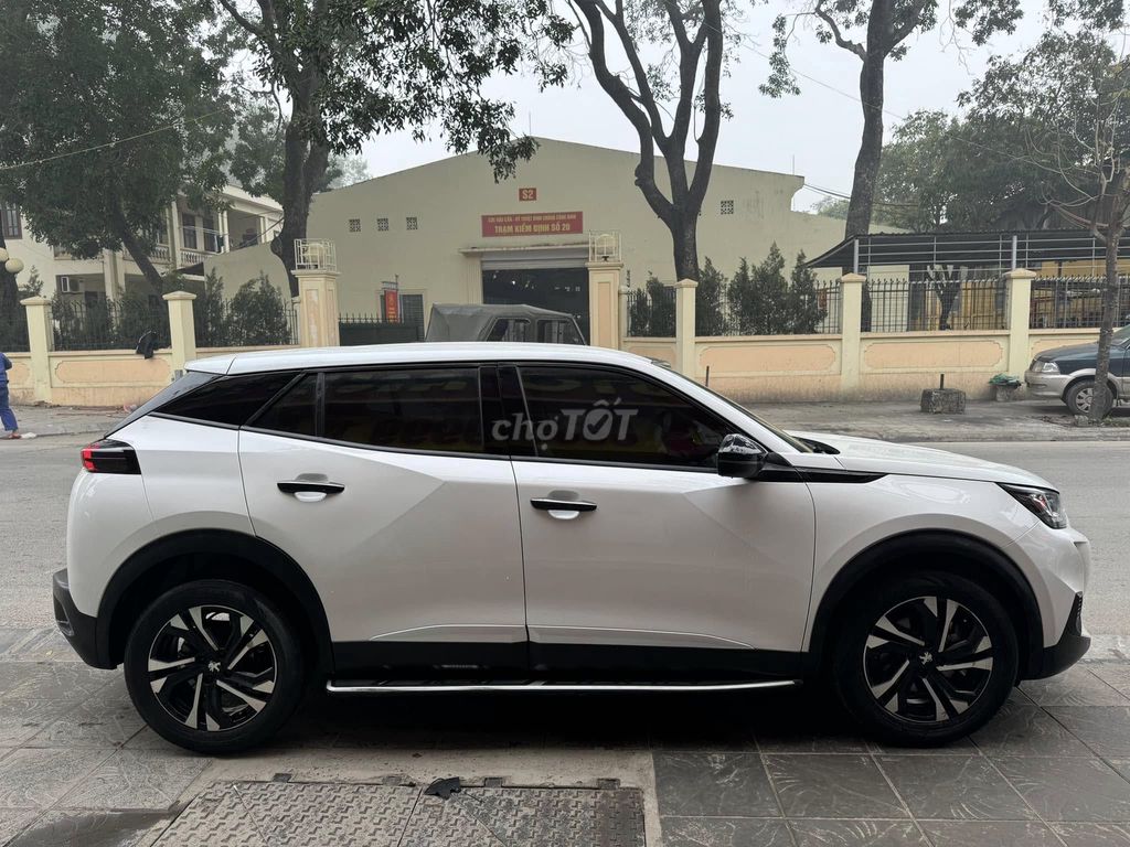 Peugeot 2008 1.2AT Active 2022. Mua bán Ô tô tại Quận Nam Từ Liêm Hà Nội được đăng bởi Auto Anh Tuấn hình 5