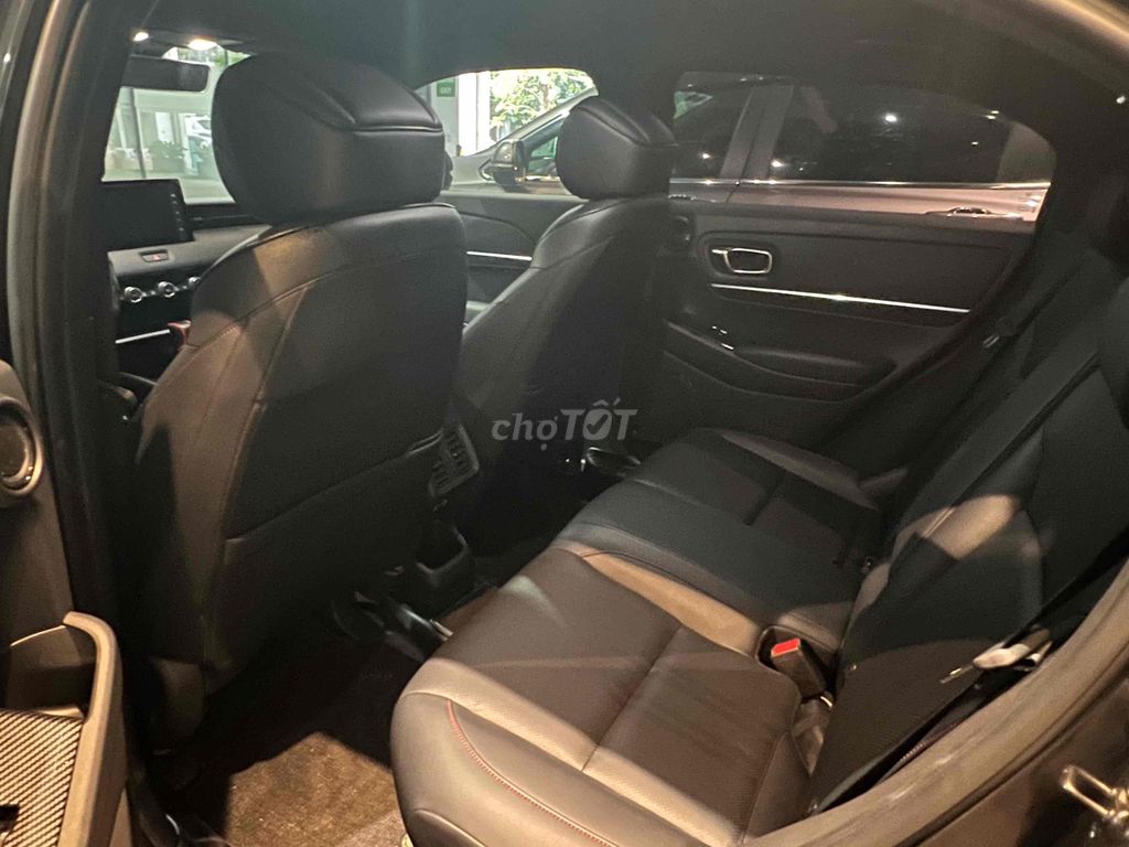 Honda HR-V 2024 RS - 19391 km siêu lướt. Mua bán Ô tô tại Quận 7 Tp Hồ Chí Minh được đăng bởi Đại lý Ô tô Honda Quận 7 hình 6