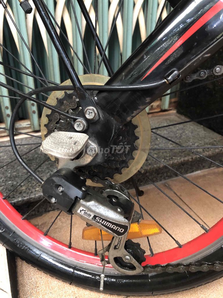 pass lại xe sườn xếp bánh 20 inch khá mới. Mua bán Xe đạp tại Quận Bình Tân Tp Hồ Chí Minh được đăng bởi quangphuong hình 2