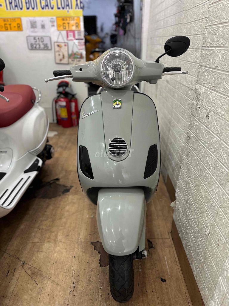 Piaggio Vespa LX125ie Đời 2012 . BSTP