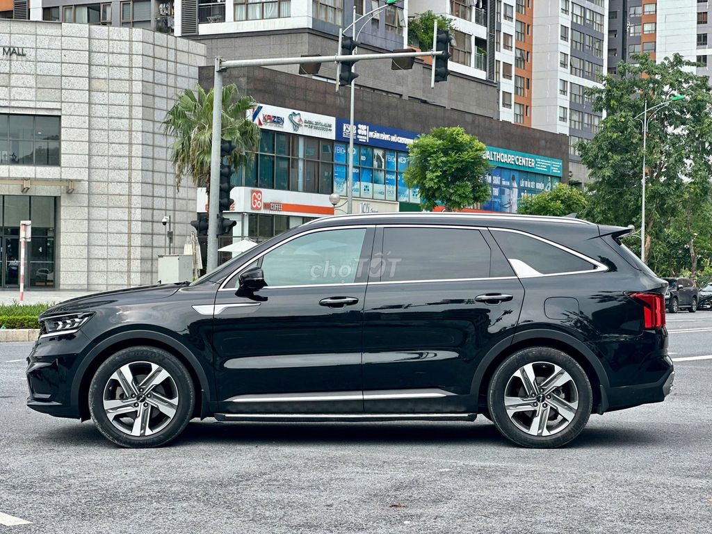 Kia Sorento 2.5 Signature 2022 màu đen. Mua bán Ô tô tại Quận Thanh Xuân Hà Nội được đăng bởi Nguyễn Tuấn Hoàng hình 5