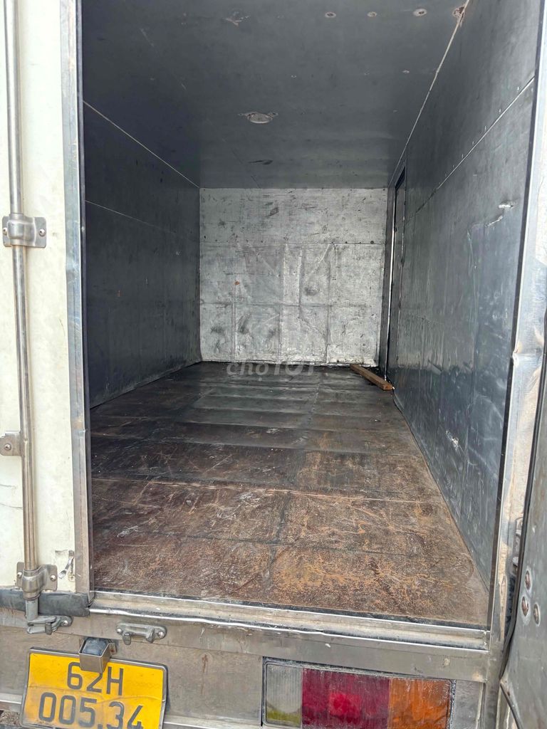 Huyndai 2,4t đời 2019 thùng kín 4,3*1,8*1,7 mlanh. Mua bán Xe tải, xe ben tại Huyện Bình Chánh Tp Hồ Chí Minh được đăng bởi Vi hình 4