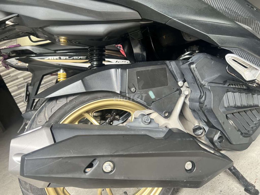 XE VARIO 150 CHÍNH CHỦ SANG TÊN. Mua bán Xe máy tại Thành phố Long Xuyên An Giang được đăng bởi ĐỒNG HỒ CHÍNH HÃNG hình 9