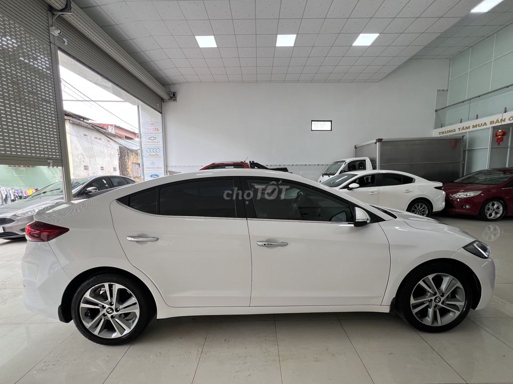 Hyundai Elantra 2017 2.0 AT - 85000 km. Mua bán Ô tô tại Thành phố Bảo Lộc Lâm Đồng được đăng bởi Trung tâm mua bán ÔTÔ  XE MÁY Ngọc Ánh hình 7