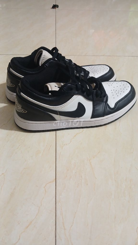 Giày thể thao Nike Jordan Nam size 43. Mua bán Giày dép tại Quận Hoàn Kiếm Hà Nội được đăng bởi Vương Huy Khương hình 1