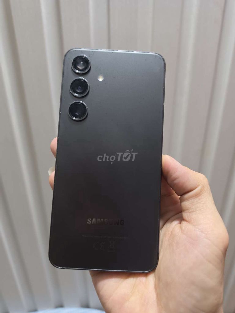 Samsung S24 5G 256GB 2 SIM đẹp nguyên zin BH 3th. Mua bán Điện thoại tại Quận 10 Tp Hồ Chí Minh được đăng bởi Đăng Khôi store hình 1