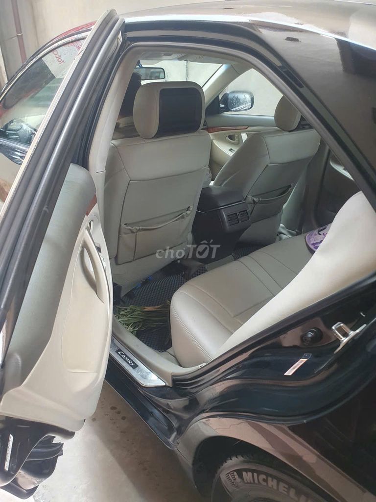 Toyota Camry 2010 2.0E - 110000 km. Mua bán Ô tô tại Quận Hải An Hải Phòng được đăng bởi Hoàng Bá Đại Dương hình 2