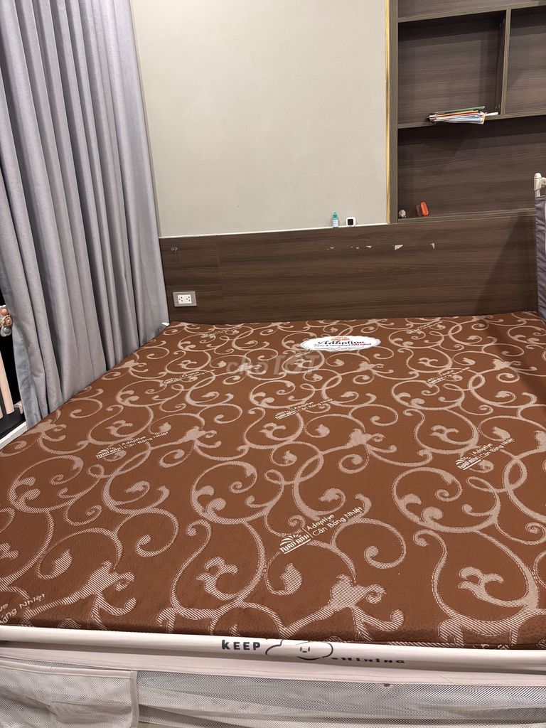 Thanh lí Nệm Cao Su Non, còn như mới. Mua bán Giường, chăn ga gối nệm tại Quận Hoàng Mai Hà Nội được đăng bởi Tú Anh hình 1