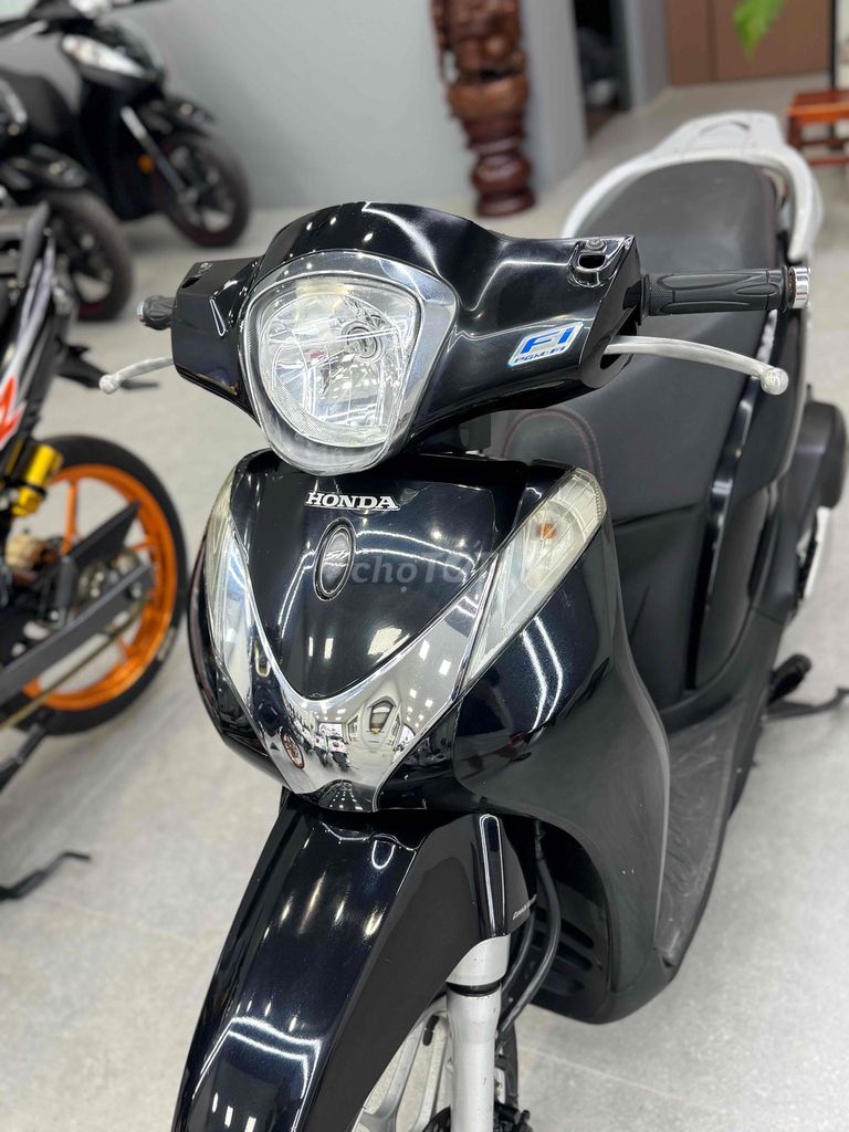 Honda SH Mode 2013 Đen rin xe chuẩn đẹp. Mua bán Xe máy tại Quận Cái Răng Cần Thơ được đăng bởi Cửa Hàng Xe Máy Quang Sang hình 6