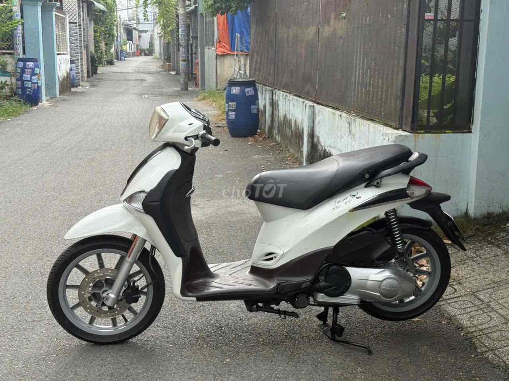 piaggio Liberty Fi 2013 3v ie bstp dễ nhìn giá tốt. Mua bán Xe máy tại Thành phố Thủ Đức Tp Hồ Chí Minh được đăng bởi Nguyễn hảo hình 3