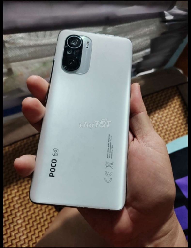 Poco F3 8/256