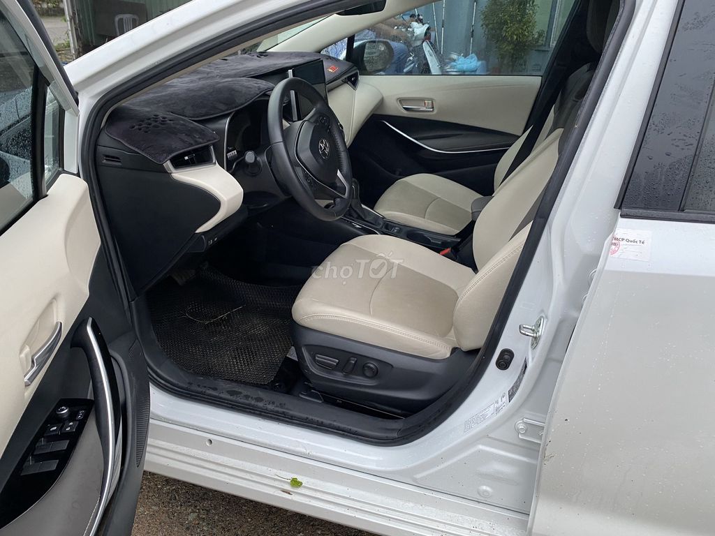 Toyota Altis 2022 1.8V 14.000km Trắng. Mua bán Ô tô tại Thành phố Thủ Đức Tp Hồ Chí Minh được đăng bởi Thành Thuỷ hình 5