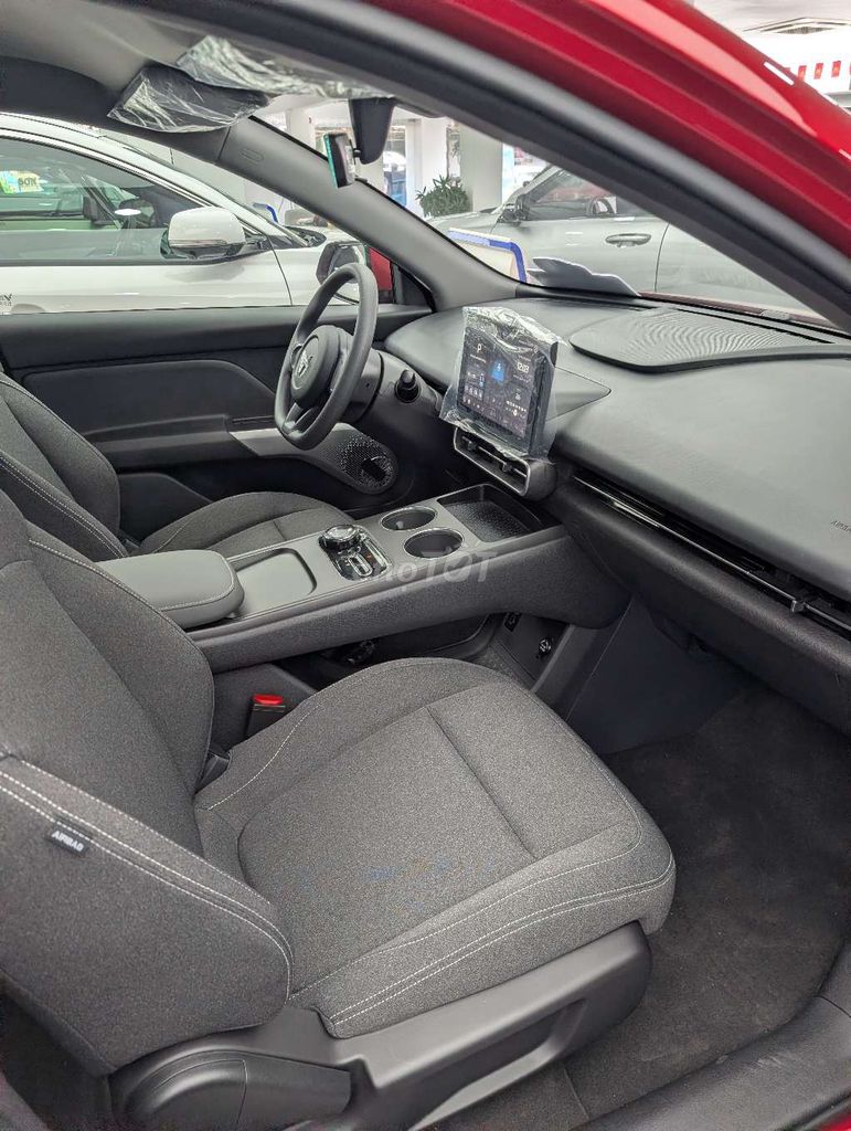 VinFast Limo Green Đỏ. Mua bán Ô tô tại Thành phố Thủ Đức Tp Hồ Chí Minh được đăng bởi Phương Anh VF Thủ Đức  hình 3