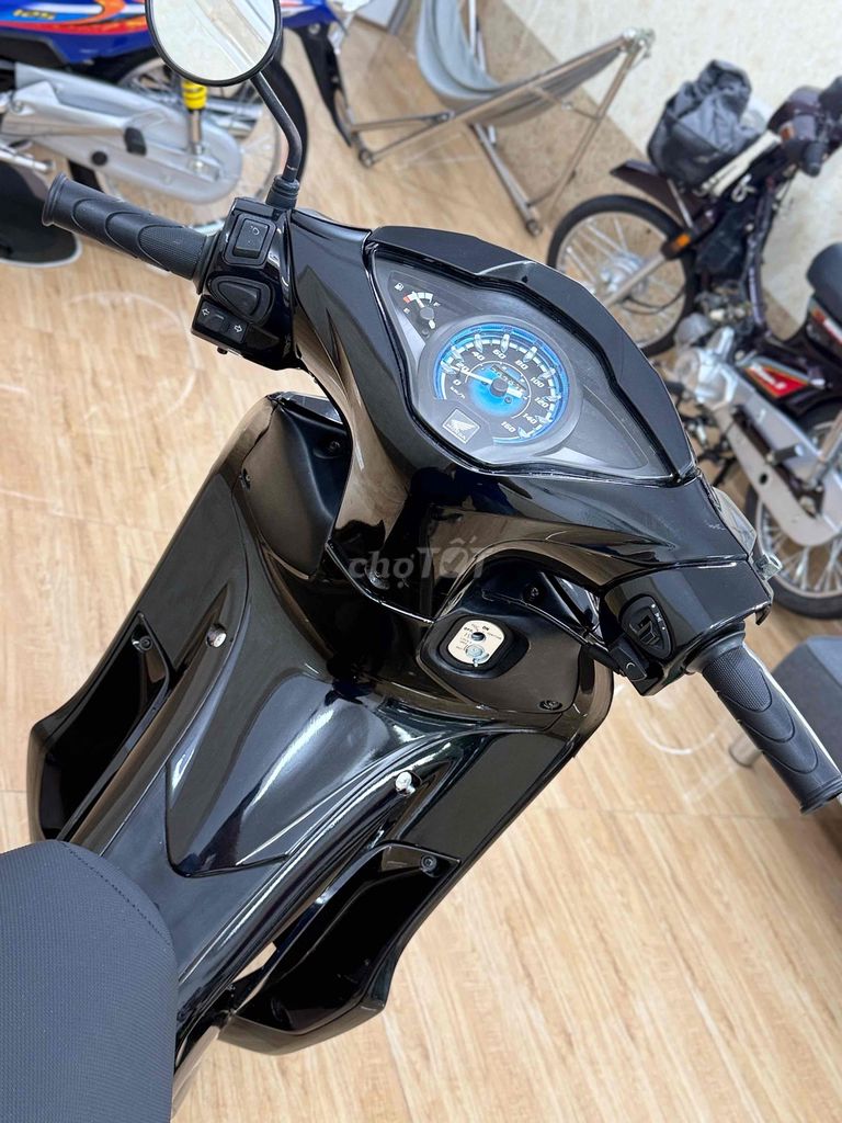 Future up wave i ( Nợ xấu đưa trước 11🍠 ). Mua bán Xe máy tại Quận 8 Tp Hồ Chí Minh được đăng bởi Phạm Đức hình 7