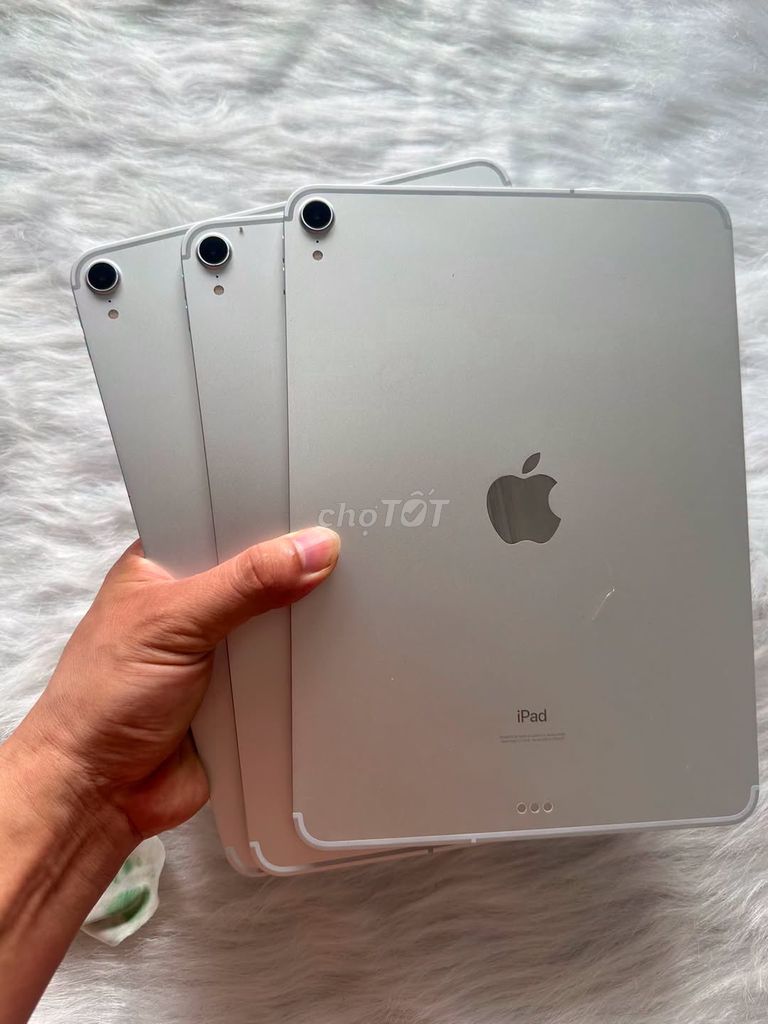 Apple iPad Pro 2018 WiFi/4G Bạc. Mua bán Máy tính bảng tại Quận Thanh Xuân Hà Nội được đăng bởi Hội Đồ Điện Tử hình 1