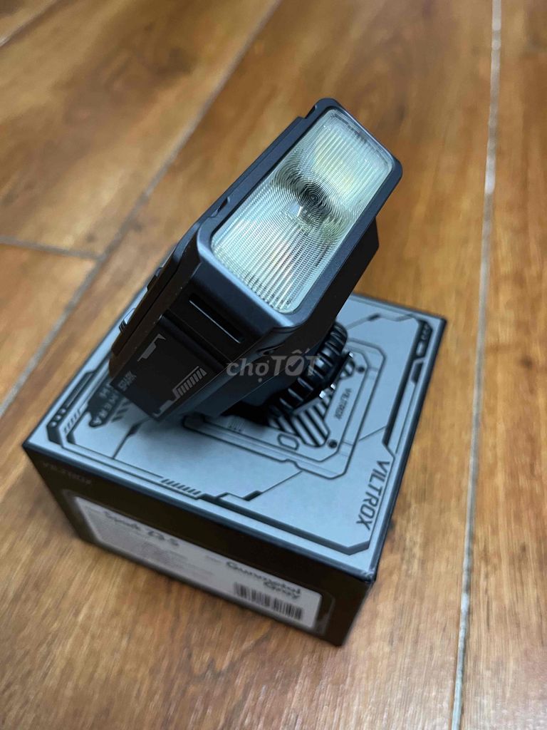 Đèn flash Viltrox Spark Z3-S. Mua bán Máy ảnh, Máy quay tại Quận Bình Tân Tp Hồ Chí Minh được đăng bởi Lê thành tiến sỹ hình 1