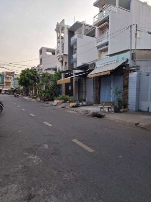 9TỶ450- HẺM XE HƠI- 70m2 NGANG 4 DÀI 17- CƯ XÁ PHÚ LÂM D Q6. Mua bán nhà ở tại Quận 6 Tp Hồ Chí Minh được đăng bởi Trinh Nhà Xinh