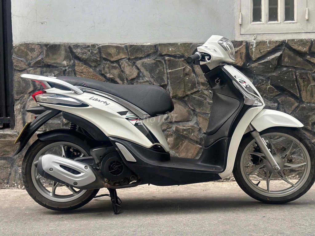 Piaggio Liberty 2019 Trắng. Mua bán Xe máy tại Quận 10 Tp Hồ Chí Minh được đăng bởi Hoang sang hình 2