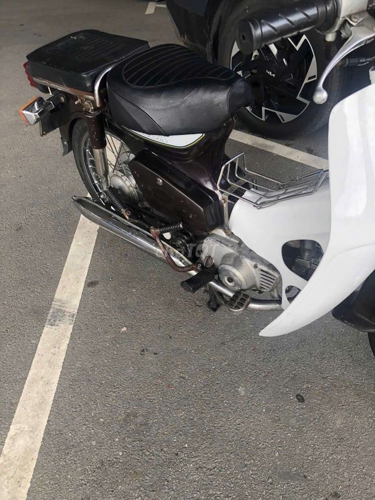 Автобус HONDA CUB 1990/70 куб. см, импортированный из Японии