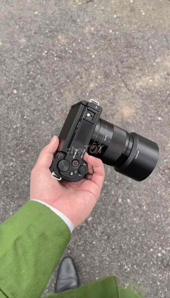 Máy ảnh Sony ZVE-10 Đen. Mua bán Máy ảnh, Máy quay tại Thành phố Dĩ An Bình Dương được đăng bởi Xuân Trường hình 1