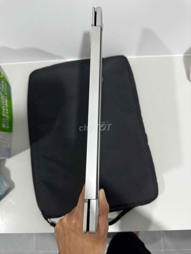 Samsung Galaxy Chromebook Go N4500 11.6 inch 4GB. Mua bán Laptop tại Quận Gò Vấp Tp Hồ Chí Minh được đăng bởi Tyvt Tyvt hình 1