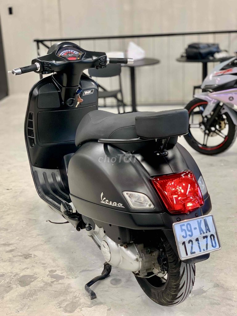 🛵 Vespa GTS 300 – 2018 – Chính Chủ BSTP Xe Đẹp Zin. Mua bán Xe máy tại Thành phố Thủ Đức Tp Hồ Chí Minh được đăng bởi Khương Phan hình 6