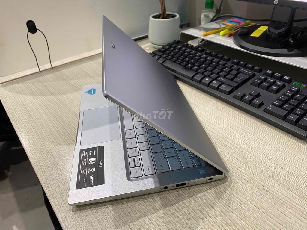 Laptop acer Swift 3 SF314-512 mới mua cuối tháng 3