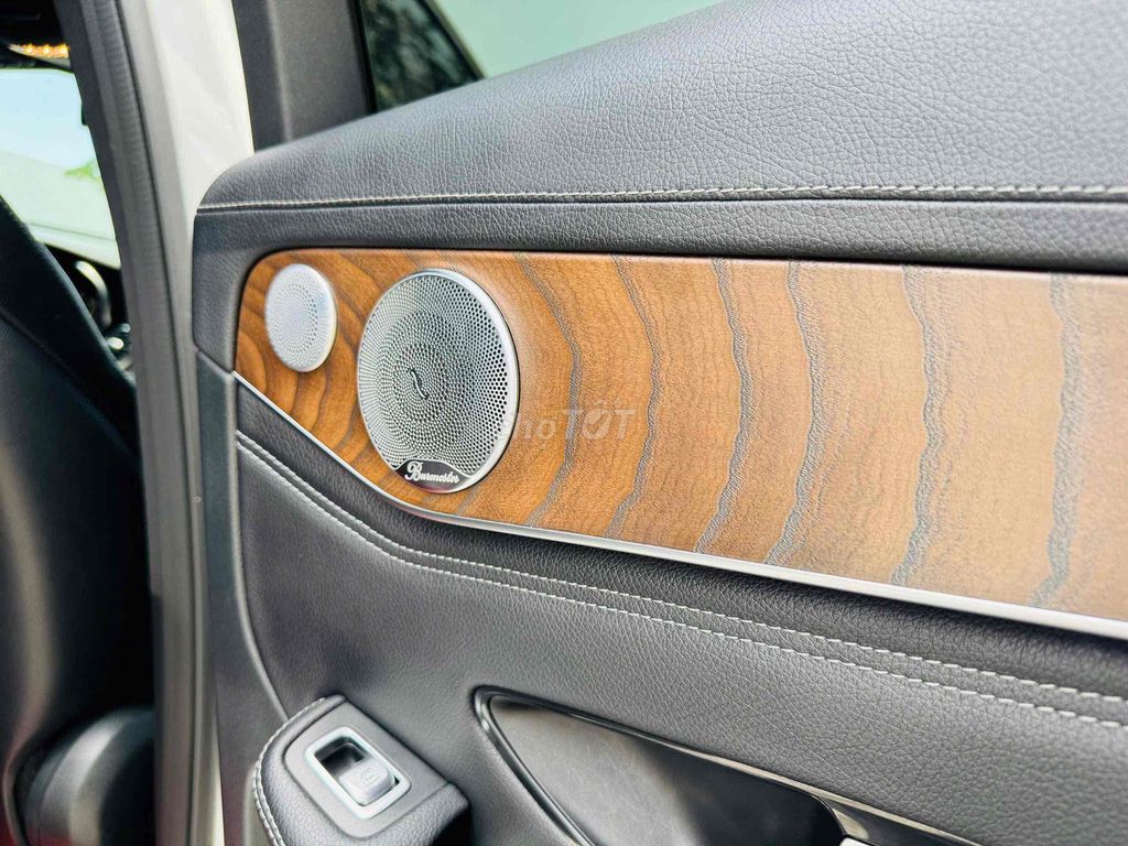 Mercedes Benz GLC 2020 200 4Matic - 60000 km. Mua bán Ô tô tại Quận Hoàng Mai Hà Nội được đăng bởi Phạm Mạnh Đức  hình 7