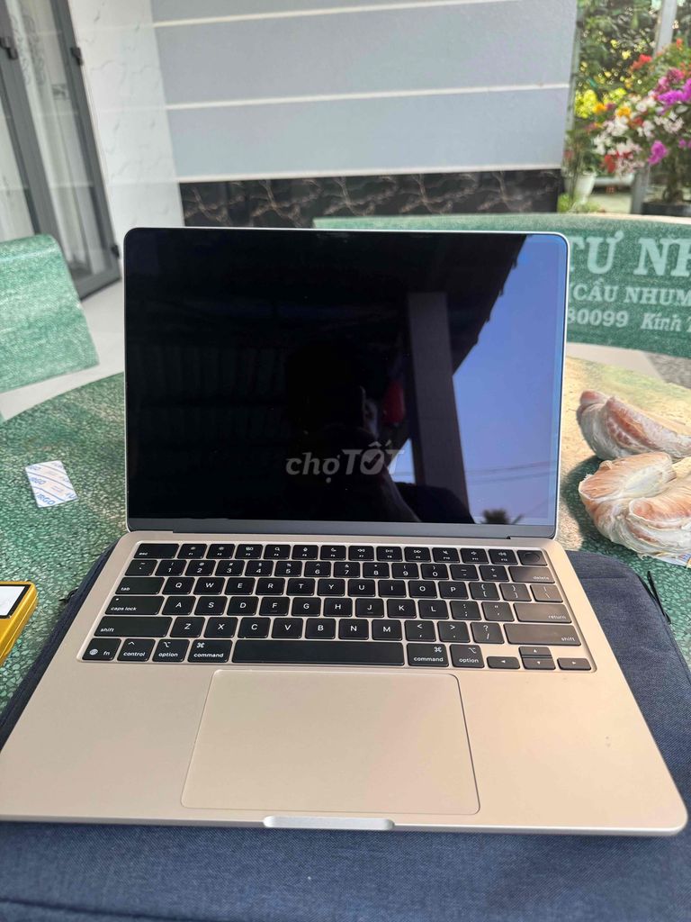 Macbook Air M4, 16GB RAM, 256GB SSD. Mua bán Laptop tại Thành phố Tân An Long An được đăng bởi Vũ Dũng hình 1