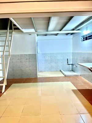 Phòng trọ có gác 30m2 mặt tiền hẻm 263 Phú Lợi Sóc Trăng. Cho thuê phòng trọ tại Thành phố Sóc Trăng Sóc Trăng được đăng bởi Nhi