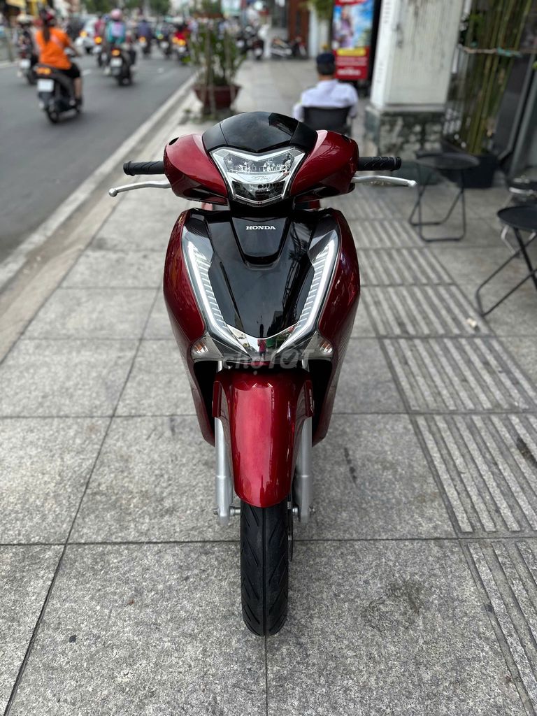 Honda SH 125i ABS 2019 Đỏ 11000 km. Mua bán Xe máy tại Quận Tân Phú Tp Hồ Chí Minh được đăng bởi VÕ MINH HẬU hình 13