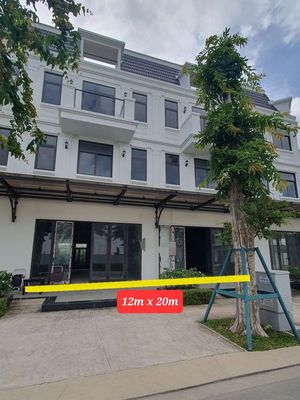 Cho thuê shophouse tại Lavida Vũng Tàu, 6x20, 3 lầu ngay cổng dự án. Cho thuê văn phòng, mặt bằng kinh doanh tại Thành phố Vũng Tàu Bà Rịa - Vũng Tàu được đăng bởi Đạt
