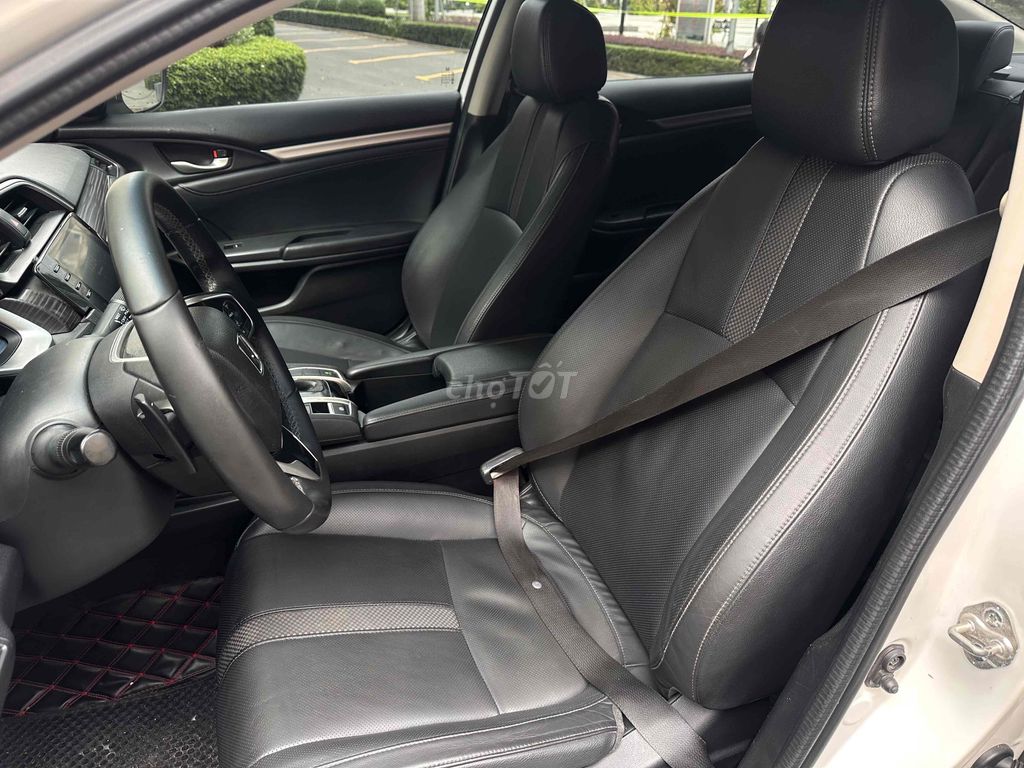 Honda Civic 2020 G 1.8 AT - 70000 km. Mua bán Ô tô tại Quận Gò Vấp Tp Hồ Chí Minh được đăng bởi nguyễn quốc trinh hình 9