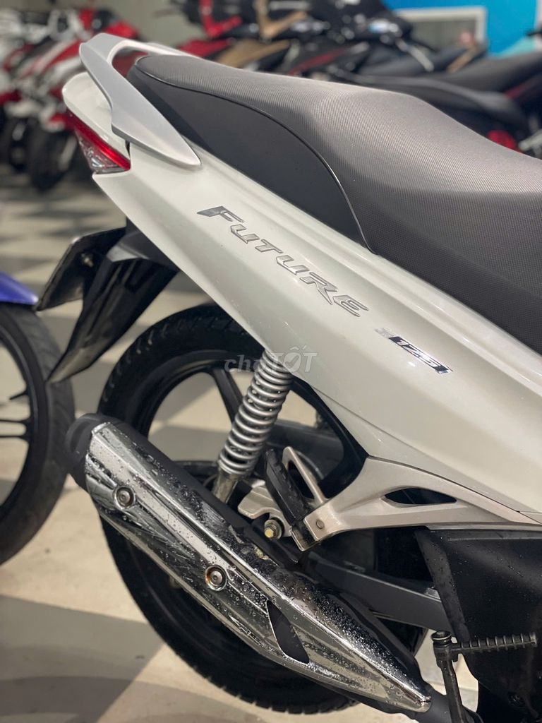 Xe máy Honda Future 2021 màu trắng. Mua bán Xe máy tại Huyện Trảng Bom Đồng Nai được đăng bởi Của Hàng Xe Máy U Phong hình 3