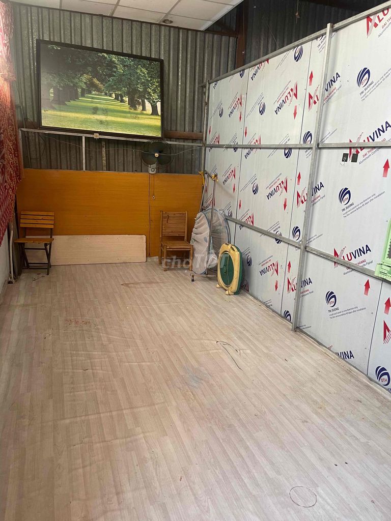 Phòng trọ ngay mặt tiền C3 phạm hùng như hình