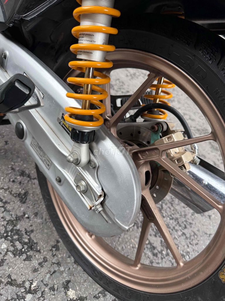 Honda Future 2 màu Trắng. Mua bán Xe máy tại Quận 6 Tp Hồ Chí Minh được đăng bởi Lâm sung Thu Mua Xe   hình 2