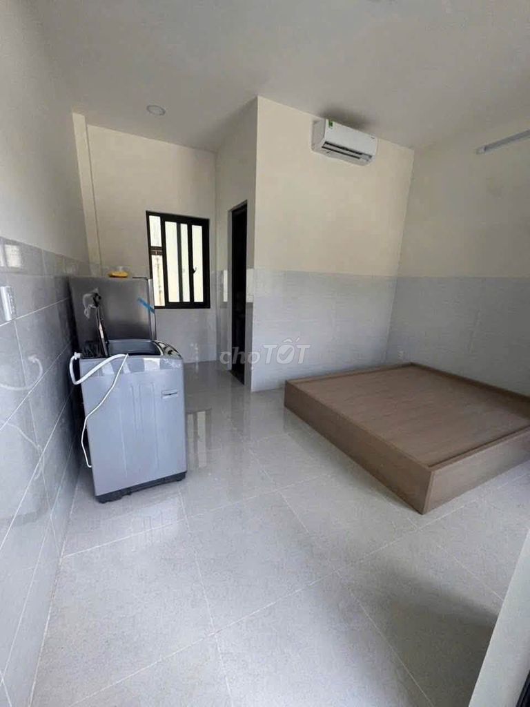Cho thuê căn hộ mini có nội thất gần vòng xoay Hiệp Thành 3